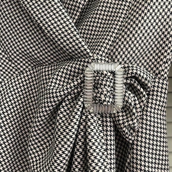 Zara Houndstooth Blazer Dress - Picture 5 of 9